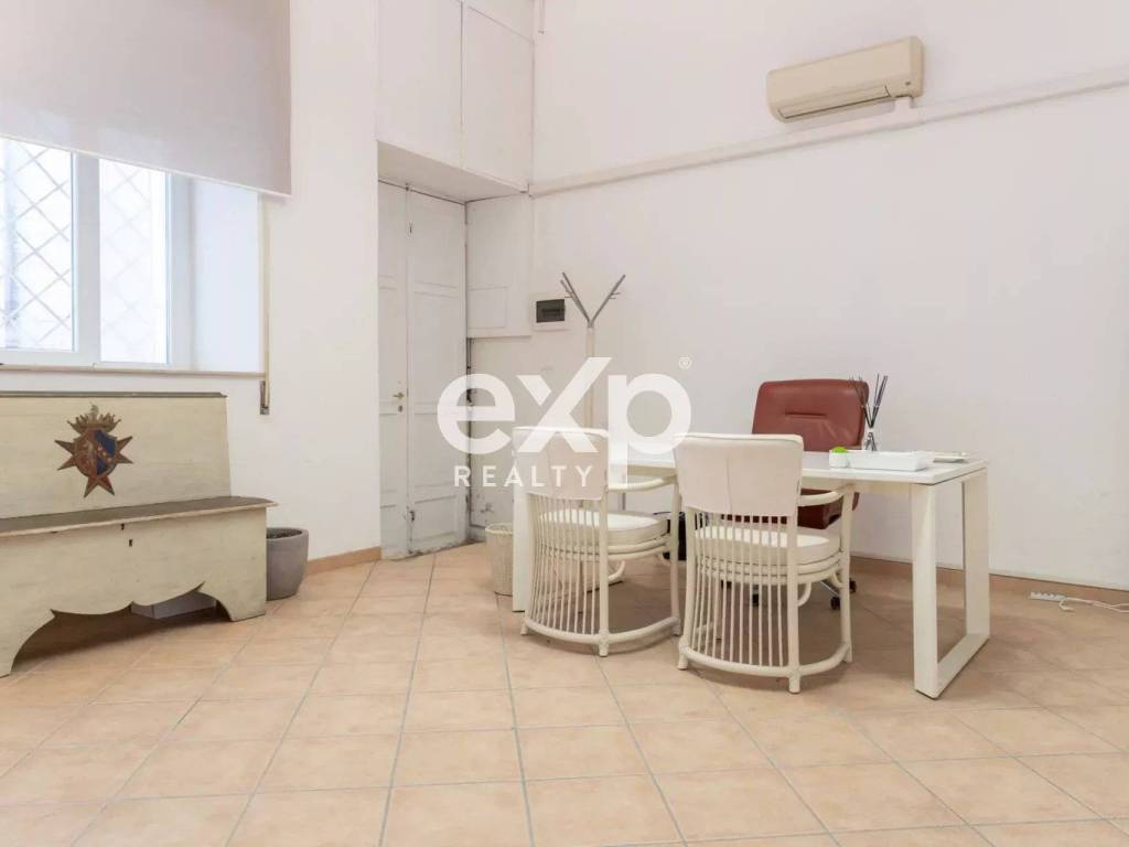 ufficio in vendita a Fano
