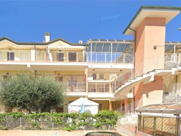 appartamento in vendita a Fano in zona Torrette