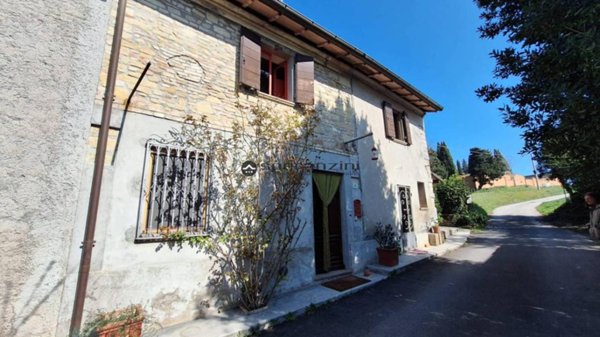casa indipendente in vendita a Fano in zona Sant'Andrea