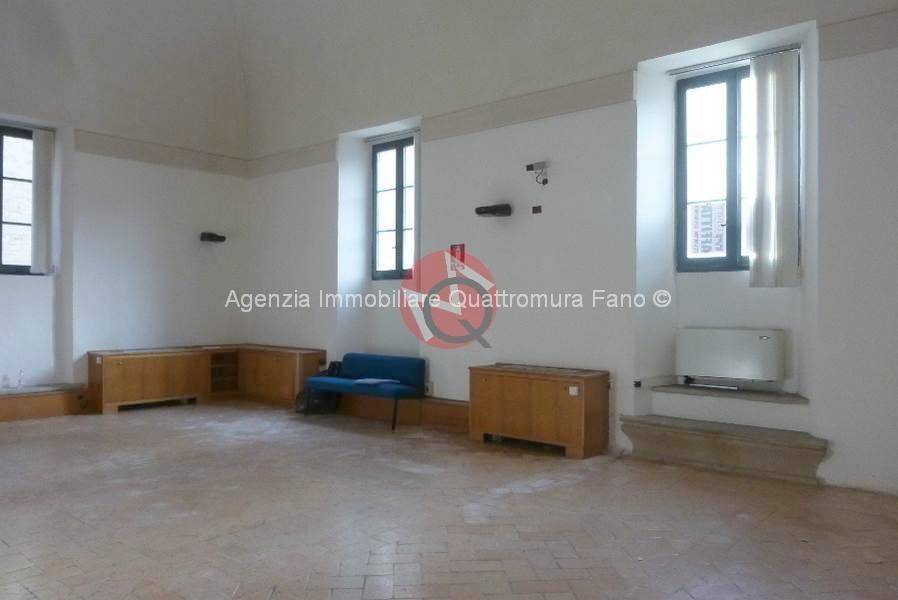 ufficio in vendita a Fano