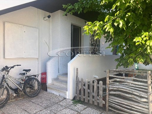 appartamento in vendita a Fano in zona Marotta