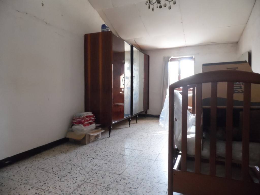 casa indipendente in vendita a Fano in zona Centinarola