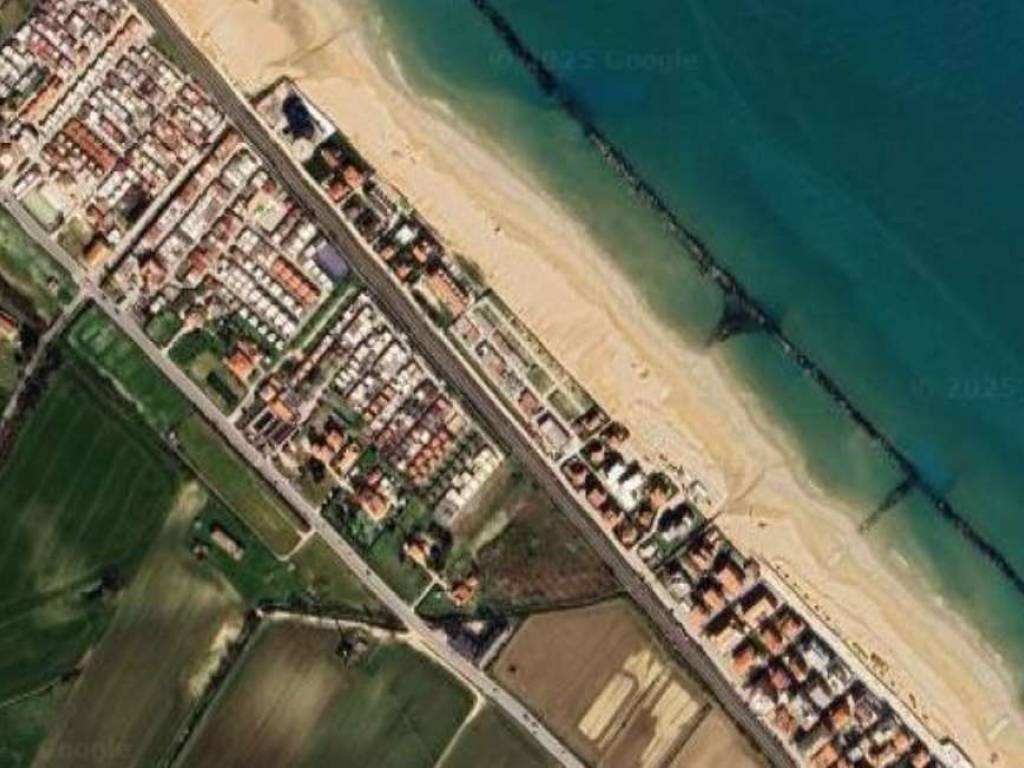 terreno agricolo in vendita a Fano in zona Torrette