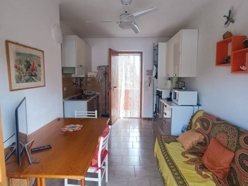 appartamento in vendita a Fano in zona Torrette