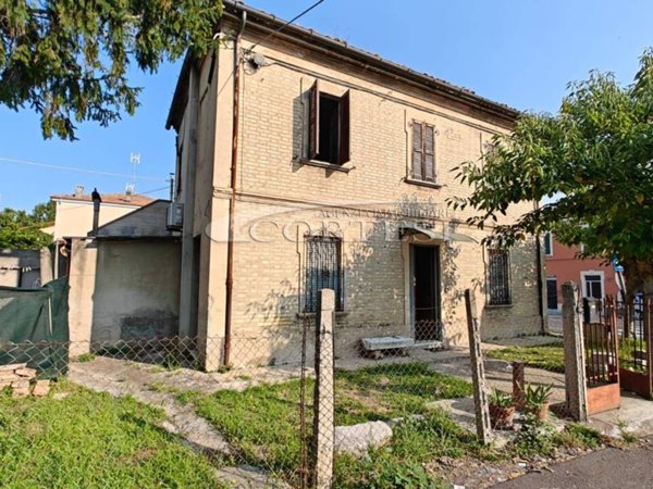 appartamento in vendita a Fano in zona Marotta