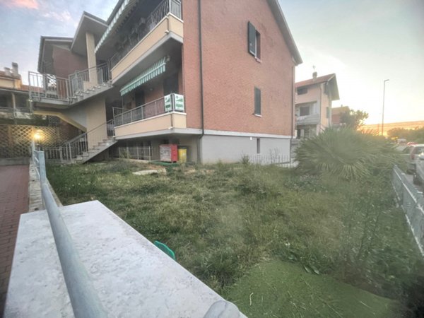 appartamento in vendita a Fano in zona Marotta