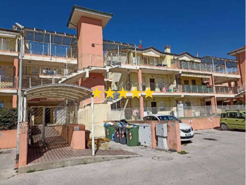 appartamento in vendita a Fano in zona Tombaccia
