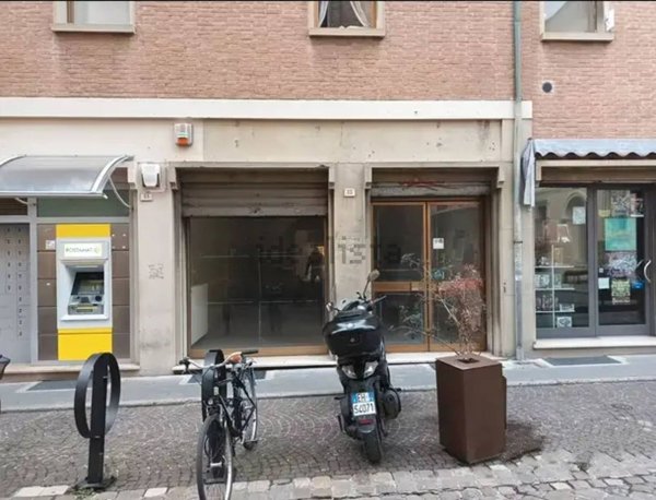 ufficio in vendita a Fano
