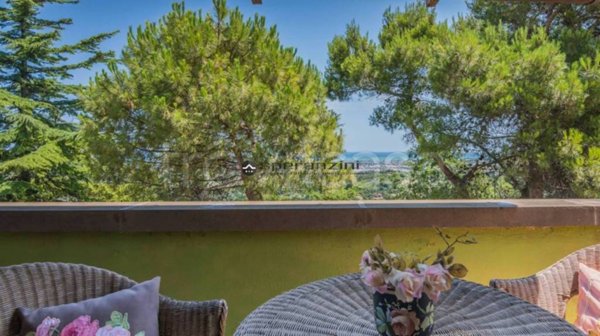 casa indipendente in vendita a Fano in zona Magliano