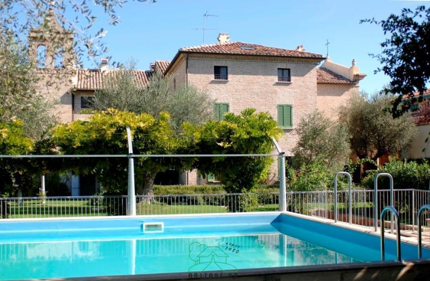 casa indipendente in vendita a Fano