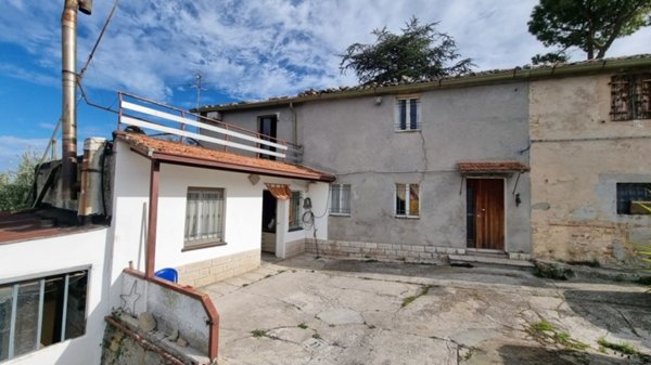 appartamento in vendita a Fano in zona Carignano Terme