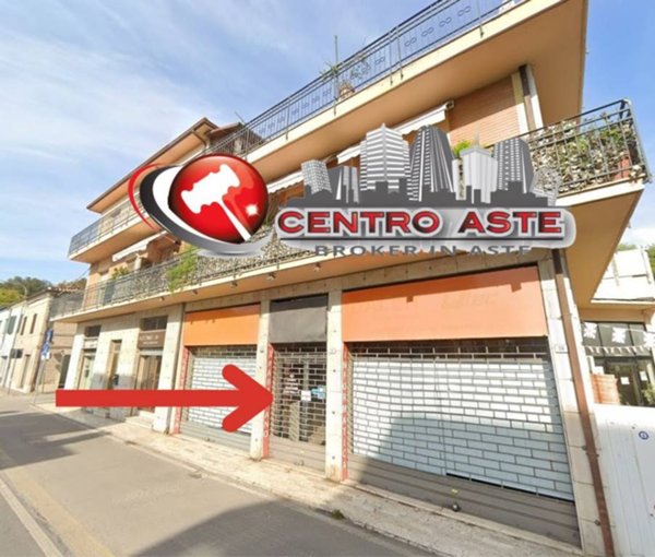 negozio in vendita a Fano