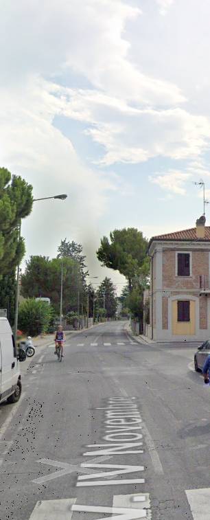 casa indipendente in vendita a Fano