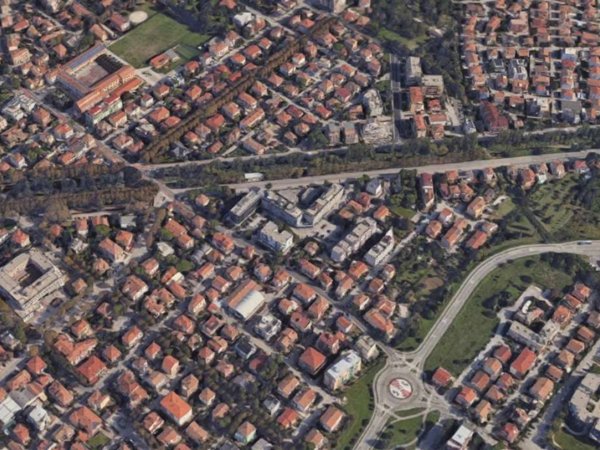 casa indipendente in vendita a Fano