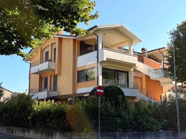 appartamento in vendita a Fano in zona Cuccurano