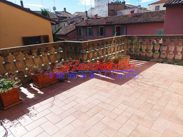 casa indipendente in vendita a Fano