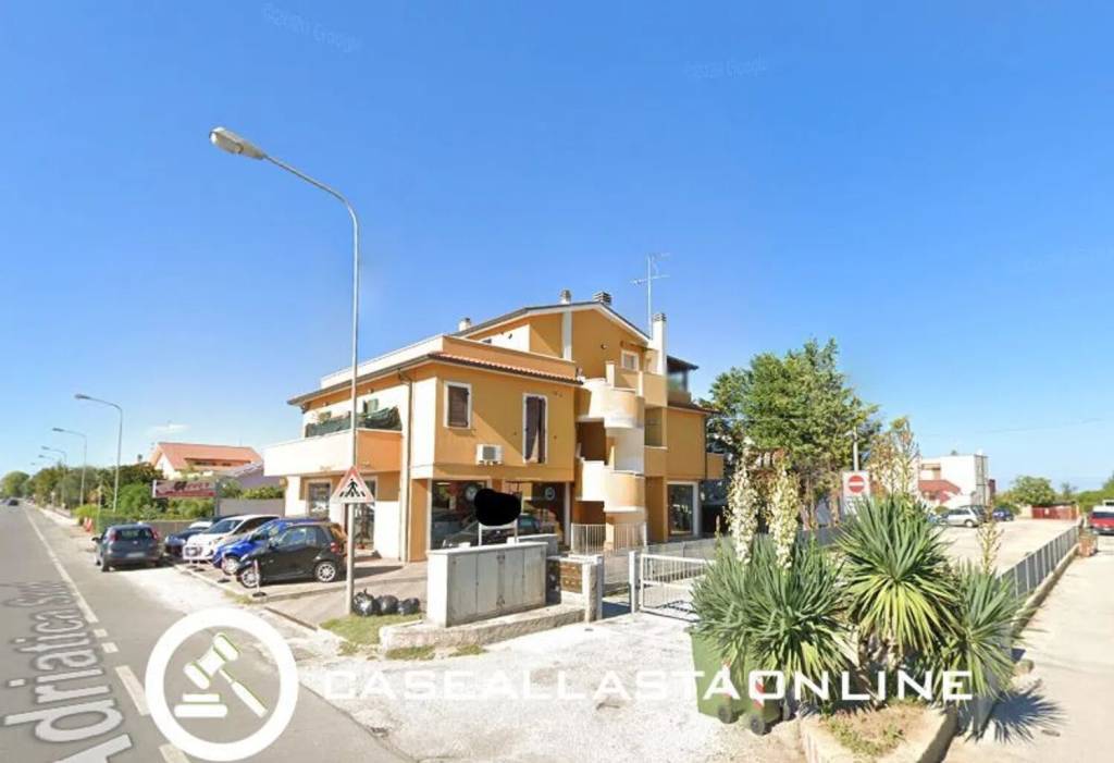 appartamento in vendita a Fano in zona Torrette