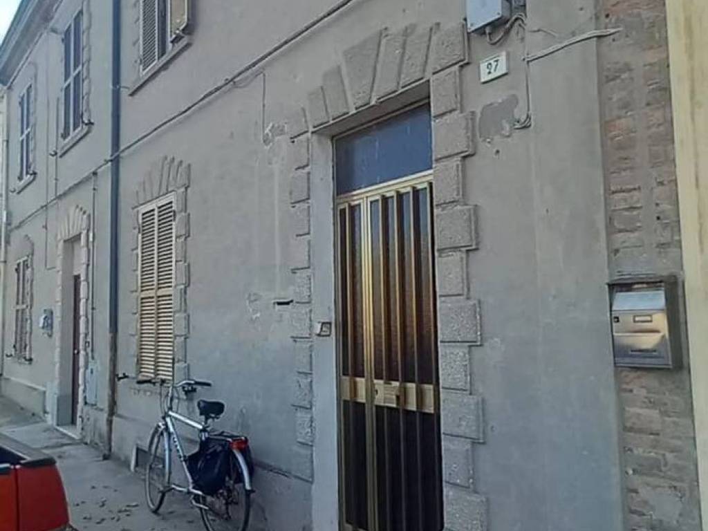 appartamento in vendita a Fano in zona Roncosambaccio