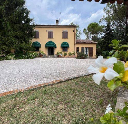 casa indipendente in vendita a Fano in zona Magliano