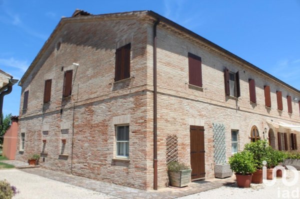 casa indipendente in vendita a Fano in zona Falcineto
