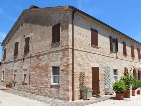 casa indipendente in vendita a Fano in zona Falcineto