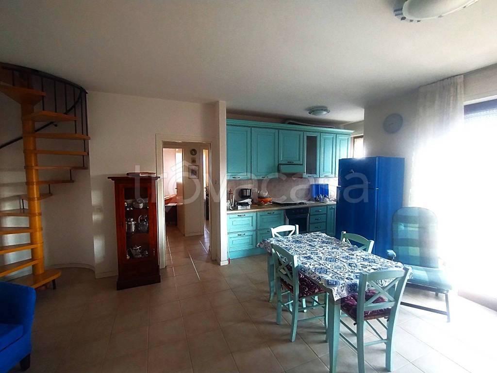 appartamento in vendita a Fano in zona Centinarola