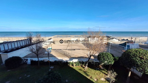 appartamento in vendita a Fano in zona Torrette