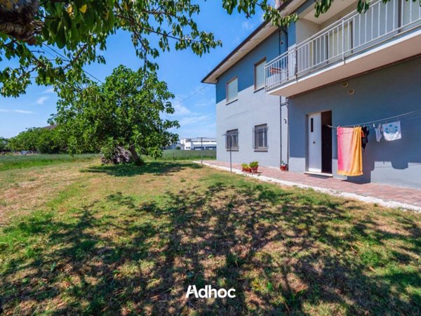 appartamento in vendita a Fano in zona Torrette