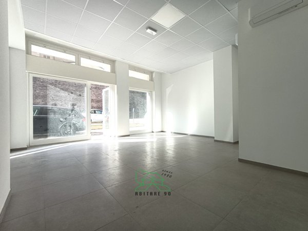 negozio in vendita a Fano