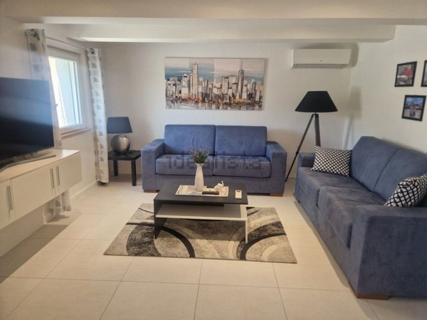 casa indipendente in vendita a Fano