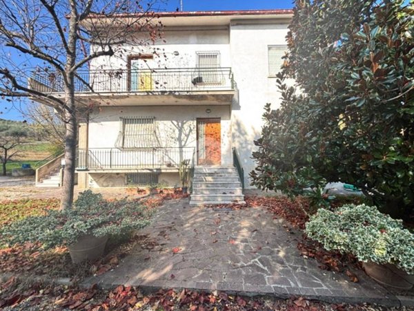 appartamento in vendita a Fano in zona Magliano