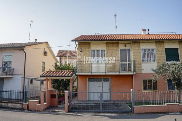 appartamento in vendita a Fano