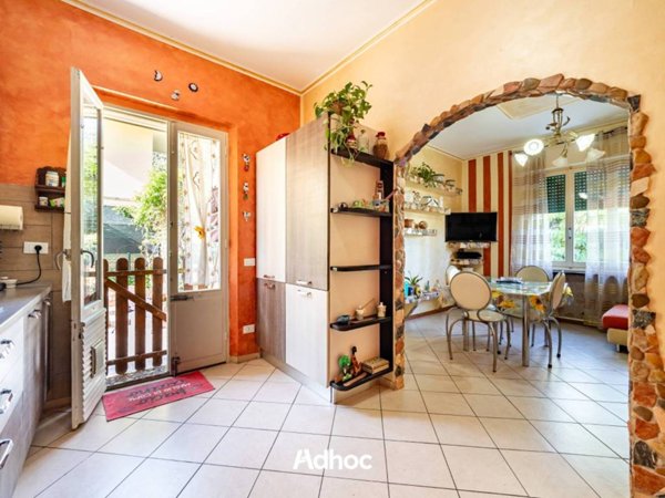 appartamento in vendita a Fano in zona Rosciano