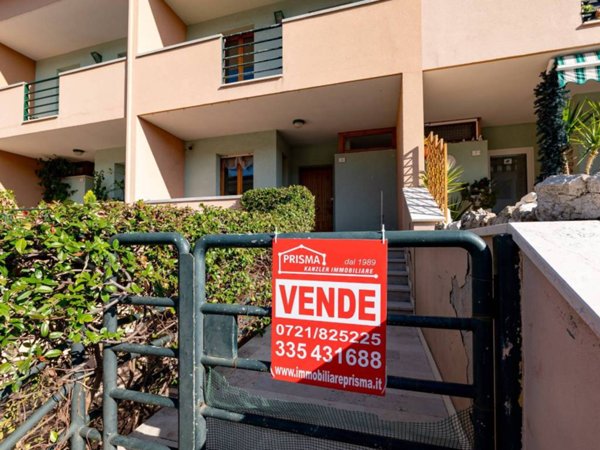 casa semindipendente in vendita a Fano in zona Centinarola