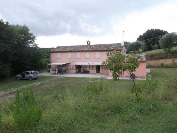 casale in vendita a Fano