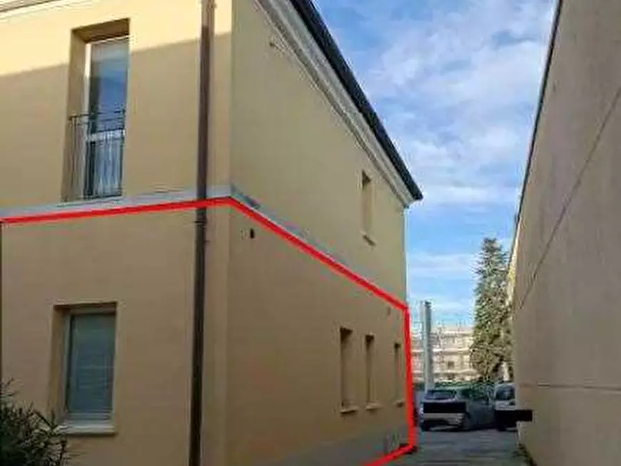 ufficio in vendita a Fano