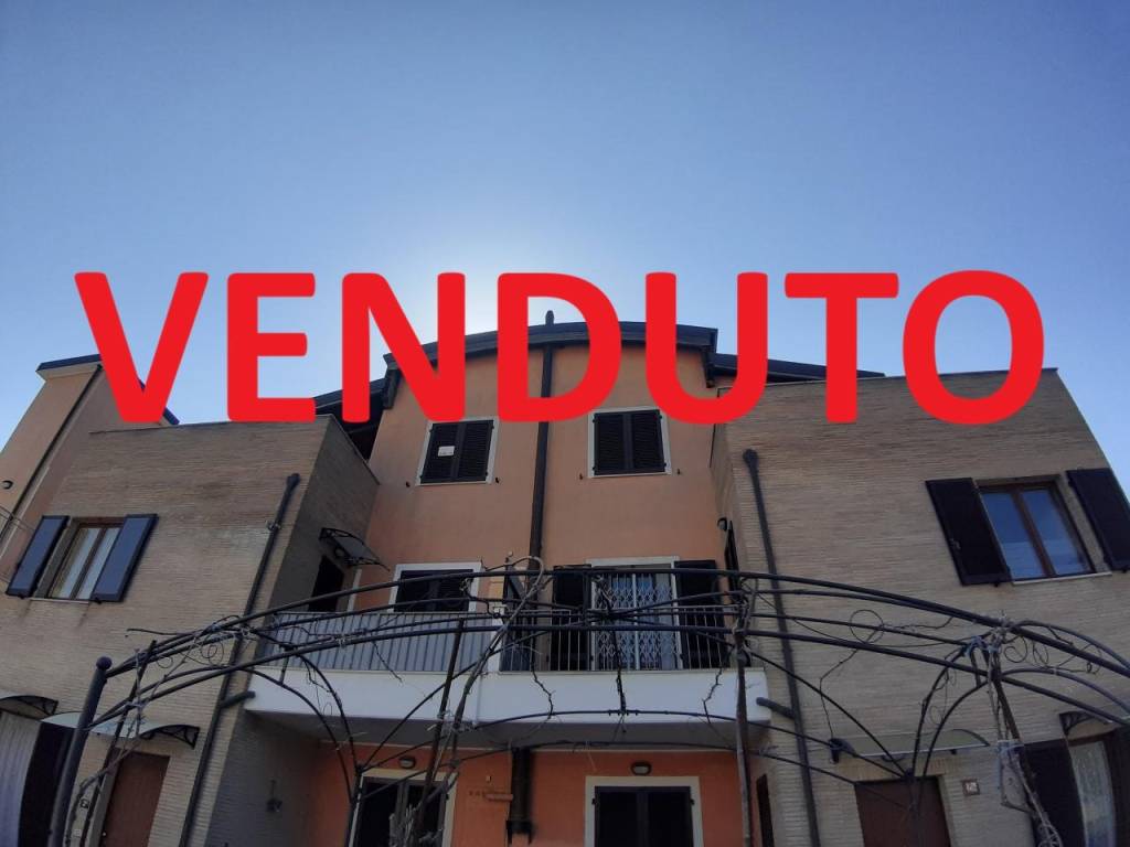 appartamento in vendita a Fano in zona Cuccurano