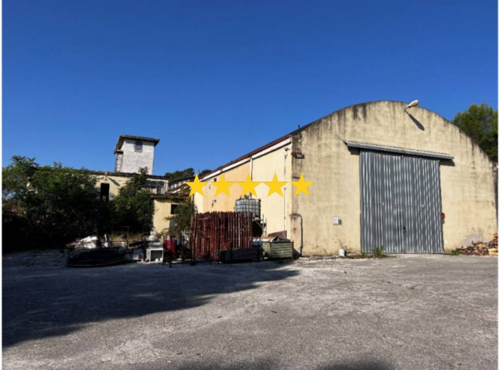 villa in vendita a Fano in zona Cuccurano