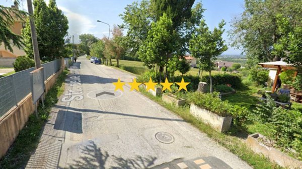 appartamento in vendita a Fano in zona Caminate