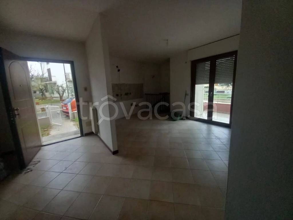 appartamento in vendita a Fano in zona Centinarola