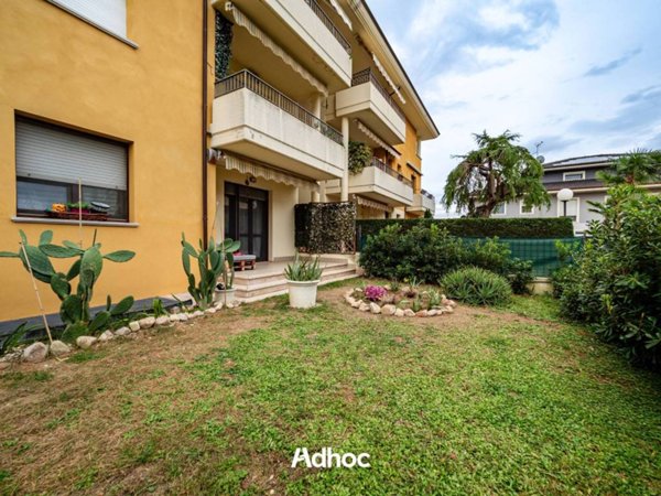 appartamento in vendita a Fano in zona Centinarola