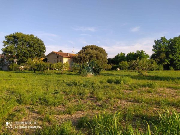 casa indipendente in vendita a Fano in zona Bellocchi