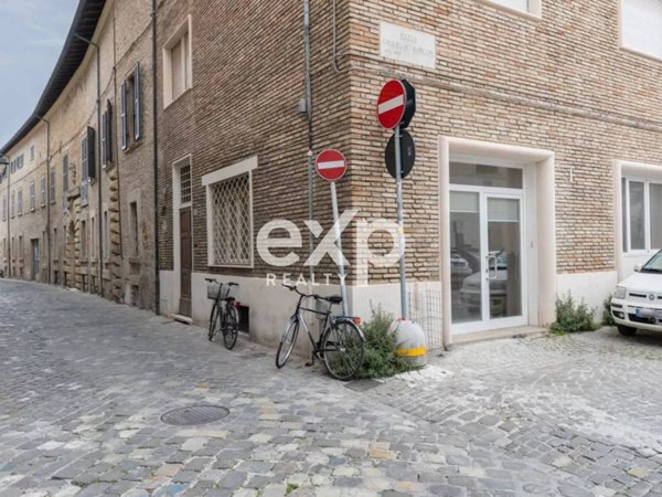 ufficio in vendita a Fano
