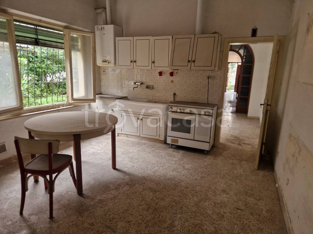 casa indipendente in vendita a Fano