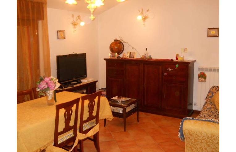 appartamento in vendita a Fano in zona Carrara