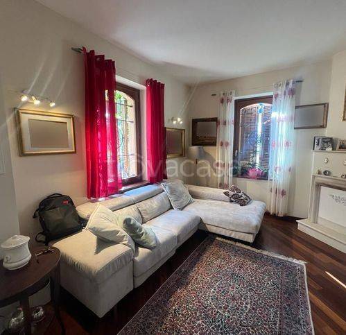 casa indipendente in vendita a Fano