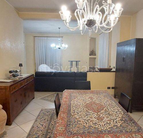 casa indipendente in vendita a Fano