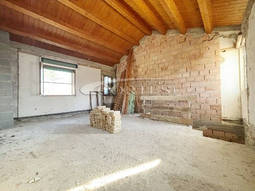 casa indipendente in vendita a Fano