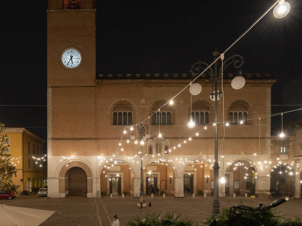 negozio in vendita a Fano