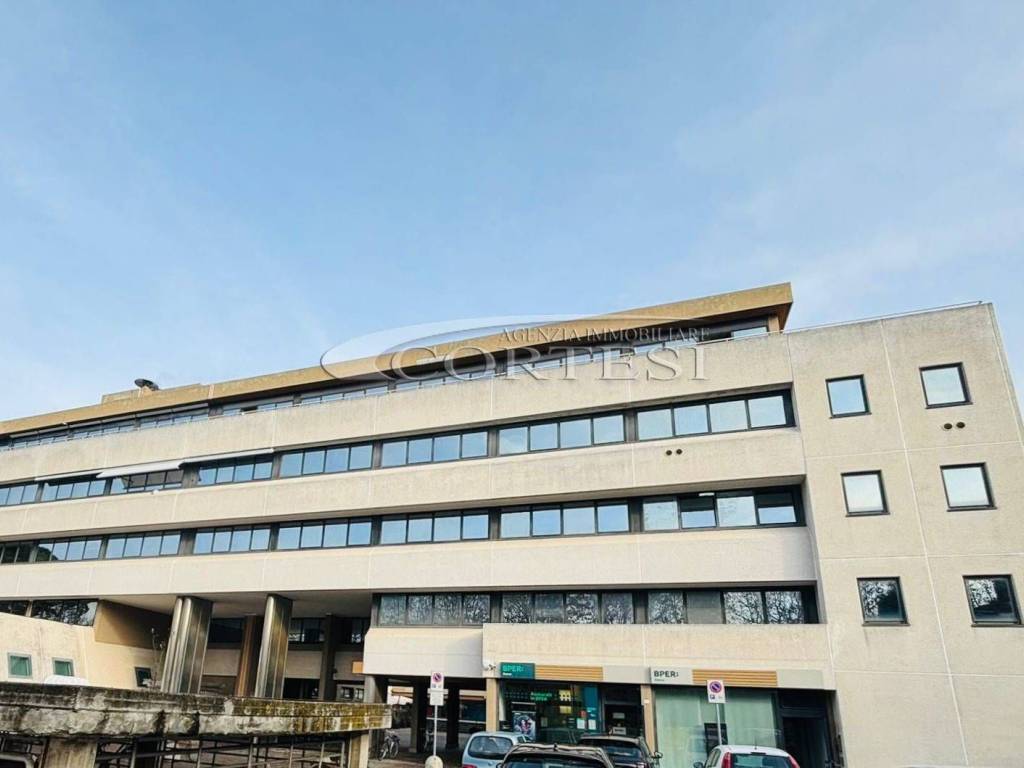 negozio in vendita a Fano